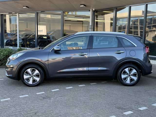 Foto 8 van Kia Niro 1.6 GDi Hybrid DynamicLine