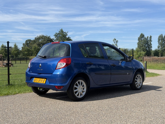 Foto 7 van Renault Clio 1.2 Special Line | AIRCO | 5 DEURS | NAVI
