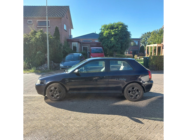 Foto 6 van Audi A3 1.8 5V Ambiente met Nieuwe APK