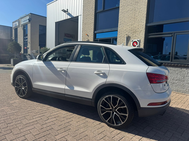 Foto 3 van Audi Q3 1.4 TFSI CoD Sport Pro Line- automaat