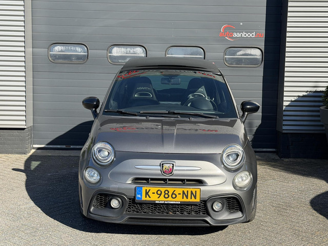 Foto 7 van Fiat 500 1.4 T-Jet Abarth Turismo | Panoramadak | Camera | Beats Audio | Navigatie | Sportstoelen |