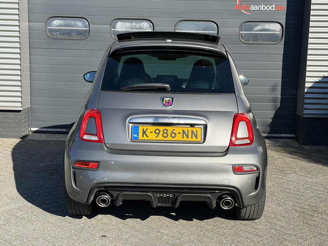 Foto 8 van Fiat 500 1.4 T-Jet Abarth Turismo | Panoramadak | Camera | Beats Audio | Navigatie | Sportstoelen |