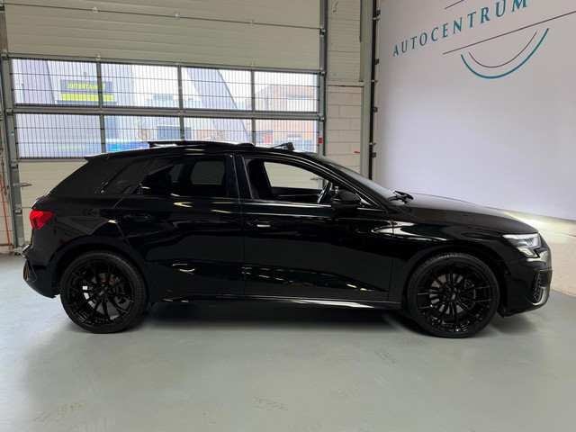 Foto 9 van Audi A3 Sportback 40 TFSI e S-Line, Pano, Camera, carplay, Stoelverwarming, Elektrische achterklep,