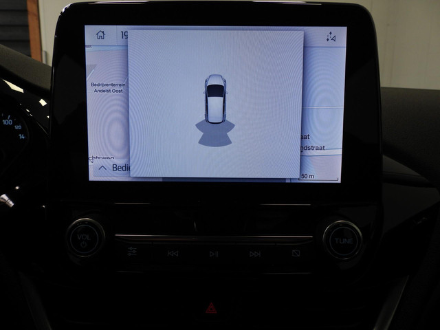 Foto 8 van Ford Fiesta 1.0 EcoBoost Hybrid Titanium NAVI/CLIMA/LED/PDC/15"LMV!