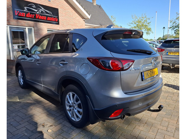 Foto 9 van Mazda CX-5 2.0 Limited Edition 2WD. Boekjes aanwezig, nette auto. O.a. stoelverw, parkeersensoren, n