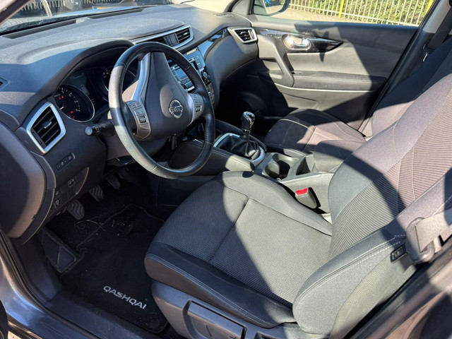 Nissan Qashqai 1.2 Acenta 116PK | NIEUW BINNEN, MEER FOTO'S VOLGEN | Trekhaak | Climate Control | Bl