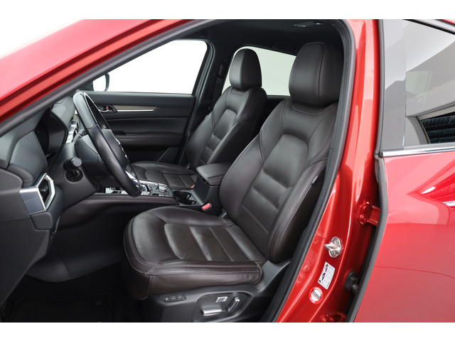 Foto 4 van Mazda CX-5 2.0 SkyActiv-G 165 Signature | Rijklaar! | Trekhaak | HUD | 360cam | Stoelventi. | Adapt.