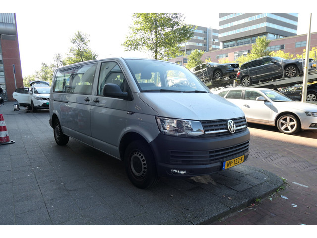 Volkswagen Transporter Kombi 2.0 TDI L2H1 Highline Apk/Airco/Cruise/Nap/Camera/Boekjes/9-Zitter