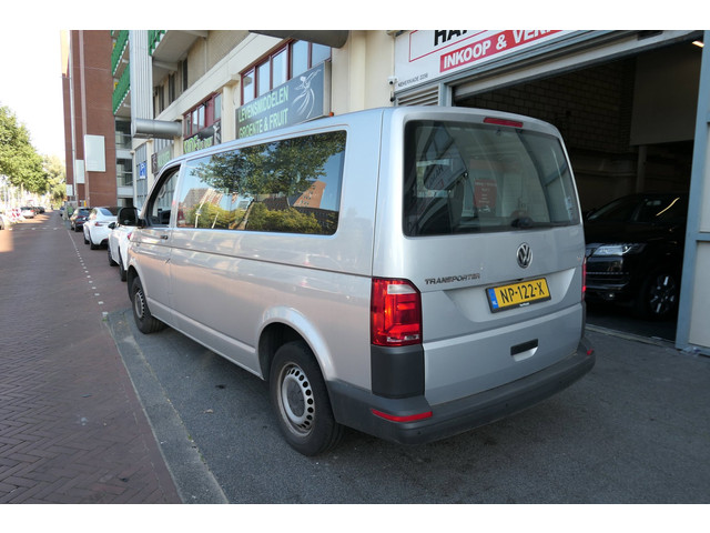 Foto 8 van Volkswagen Transporter Kombi 2.0 TDI L2H1 Highline Apk/Airco/Cruise/Nap/Camera/Boekjes/9-Zitter
