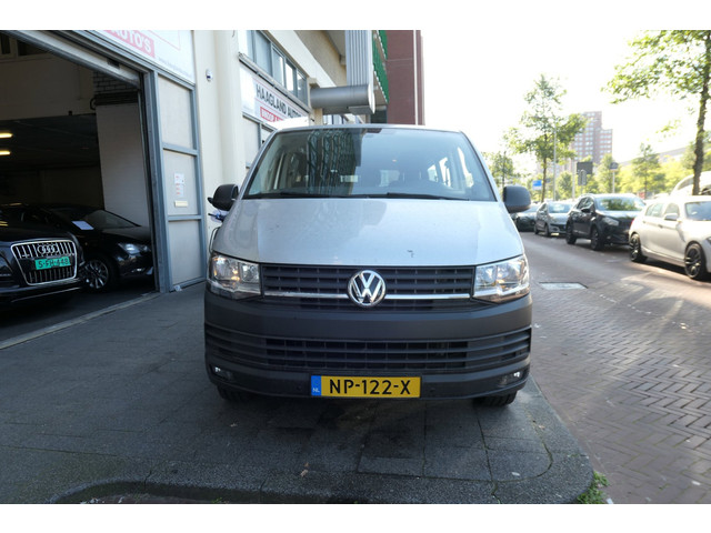 Foto 7 van Volkswagen Transporter Kombi 2.0 TDI L2H1 Highline Apk/Airco/Cruise/Nap/Camera/Boekjes/9-Zitter