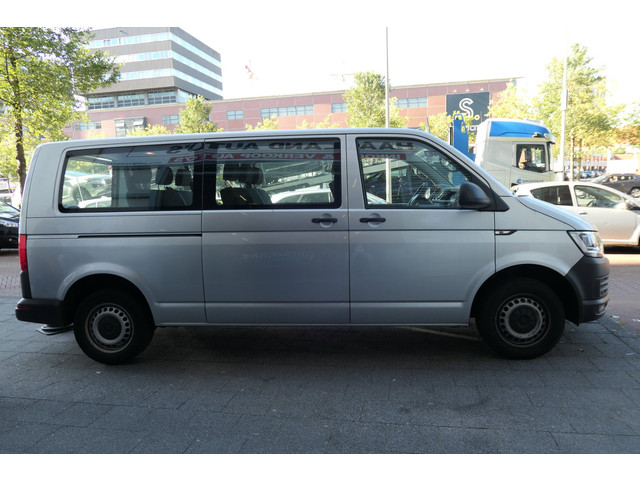 Foto 5 van Volkswagen Transporter Kombi 2.0 TDI L2H1 Highline Apk/Airco/Cruise/Nap/Camera/Boekjes/9-Zitter
