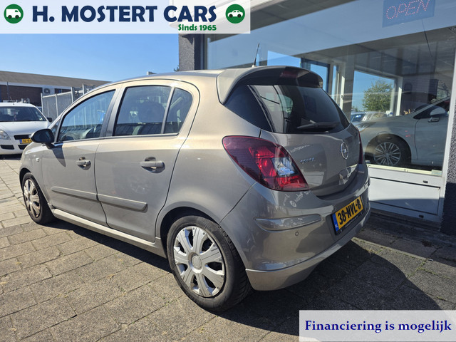 Foto 10 van Opel Corsa 1.3 CDTi EcoFlex S/S Cosmo Bj.2010 diesel 5 Deurs Airco