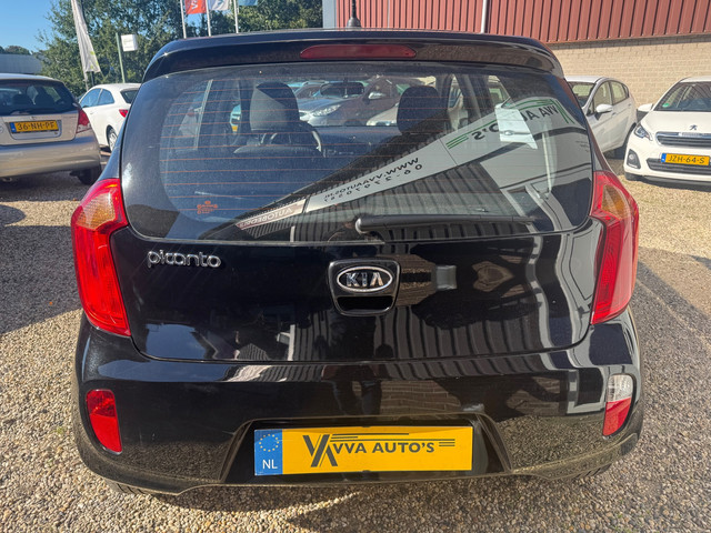 Foto 8 van Kia Picanto 1.0 CVVT Airco, elektr ramen, 5 deurs, APK 09-2027!