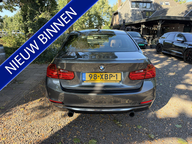 Foto 7 van BMW 3-serie 335i High Executive (bj 2012, automaat)
