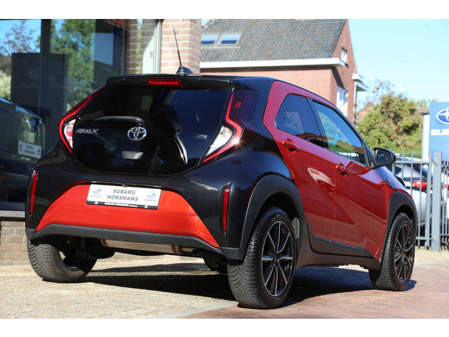 Foto 10 van Toyota Aygo X 1.0 VVT-i MT Pulse Navi Carplay ACC Camera 12.700km!!