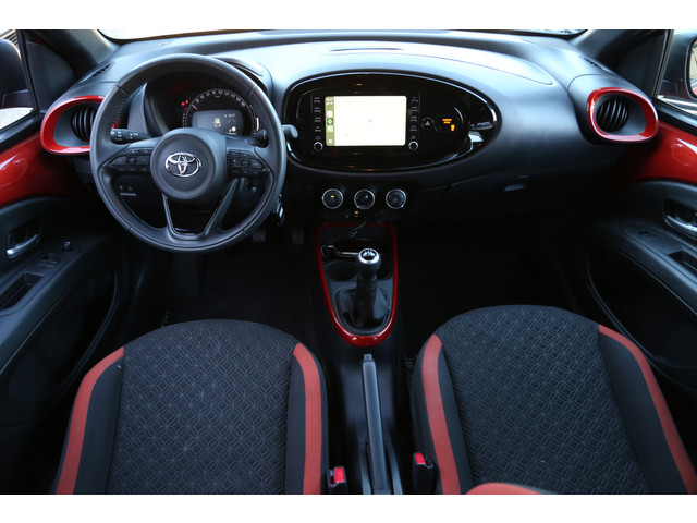 Foto 8 van Toyota Aygo X 1.0 VVT-i MT Pulse Navi Carplay ACC Camera 12.700km!!