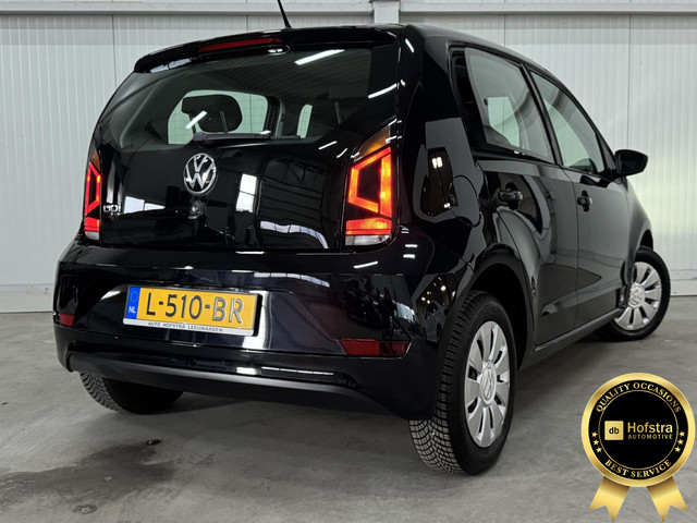Foto 2 van Volkswagen Up! 1.0 5-DRS AIRCO 1STE.-EIGEN. PHONE