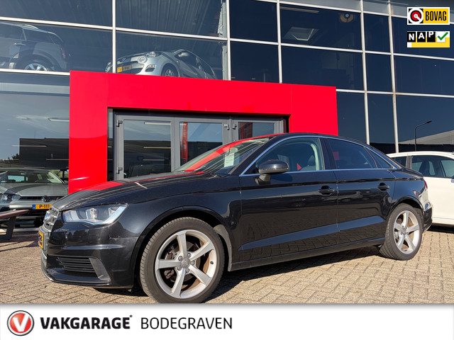 Audi A3 Limousine 1.4 TFSI CoD Attraction Pro Line / navigatie