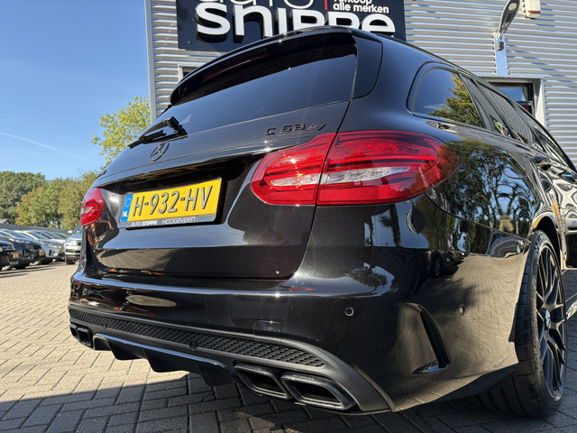 Foto 4 van Mercedes-Benz C-klasse Estate AMG 63 S Edition 1 -510 PK-KERAMISCH-HUD-2 TONE SCHAALSTOELEN-BURMESTE
