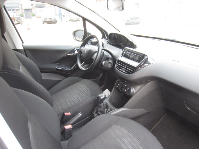 Foto 9 van Peugeot 208 1.0 VTi Access 2014 Airco 82.000KM NAP! APK!