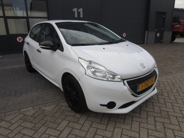 Foto 3 van Peugeot 208 1.0 VTi Access 2014 Airco 82.000KM NAP! APK!
