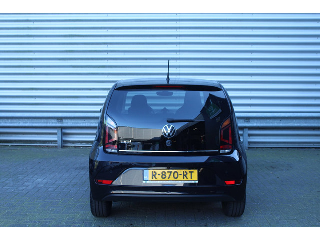 Foto 6 van Volkswagen Up! 1.0 65pk Active Camera LMV