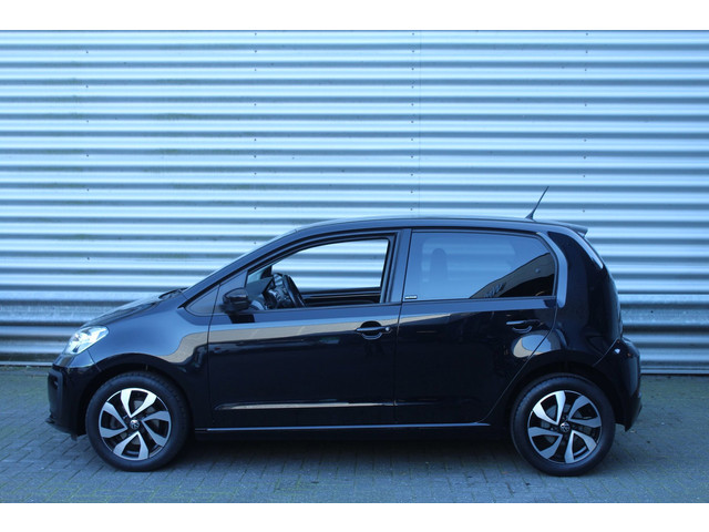 Foto 4 van Volkswagen Up! 1.0 65pk Active Camera LMV