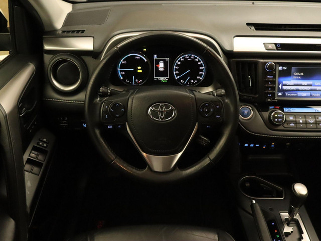 Foto 7 van Toyota RAV4 2.5 Hybrid Dynamic Plus - ORIGINEEL NEDERLANDSE AUTO - AUTOMAAT - PARKEERSENSOREN VOOR E