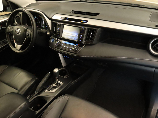 Foto 6 van Toyota RAV4 2.5 Hybrid Dynamic Plus - ORIGINEEL NEDERLANDSE AUTO - AUTOMAAT - PARKEERSENSOREN VOOR E