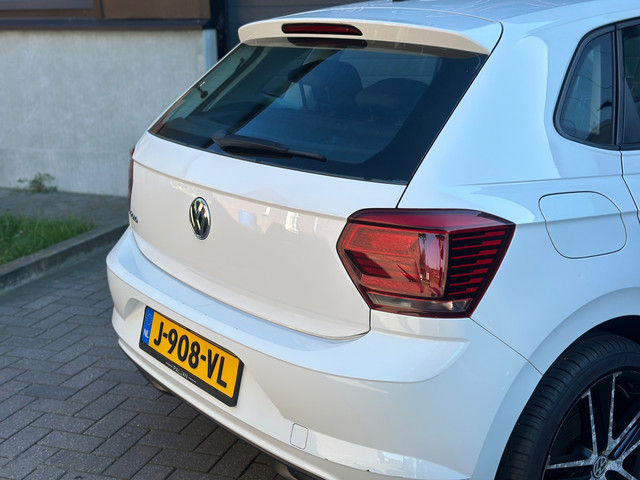 Foto 4 van Volkswagen Polo 1.6 TDI Comfortline - Airco - Cruise