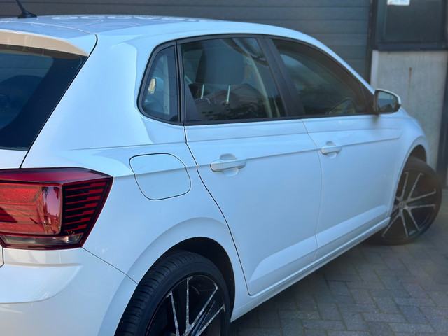Foto 3 van Volkswagen Polo 1.6 TDI Comfortline - Airco - Cruise