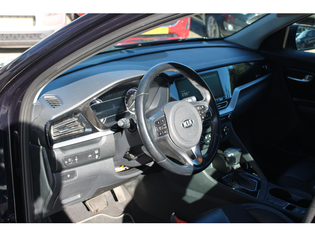 Foto 10 van Kia Niro 1.6 GDi Hybrid DynamicLine//Trekhaak!! (bj 2021)