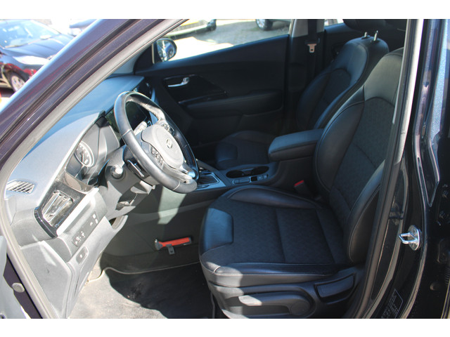 Foto 9 van Kia Niro 1.6 GDi Hybrid DynamicLine//Trekhaak!! (bj 2021)