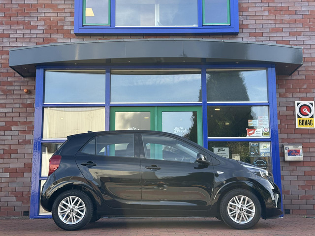Foto 7 van Kia Picanto 1.0 DPi DynamicLine | Automaat | All - Seasons