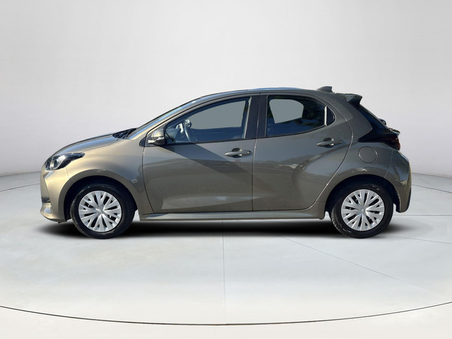 Foto 10 van Toyota Yaris 1.5 Hybrid 115 Comfort **APPLE CARPLAY/ ADAPTIVE CRUISE CONTROL/ CLIMATE CONTROL**