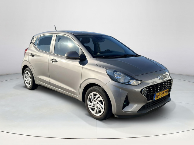 Foto 4 van Hyundai i10 1.0 Comfort Smart Net binnen, In nieuwstaat