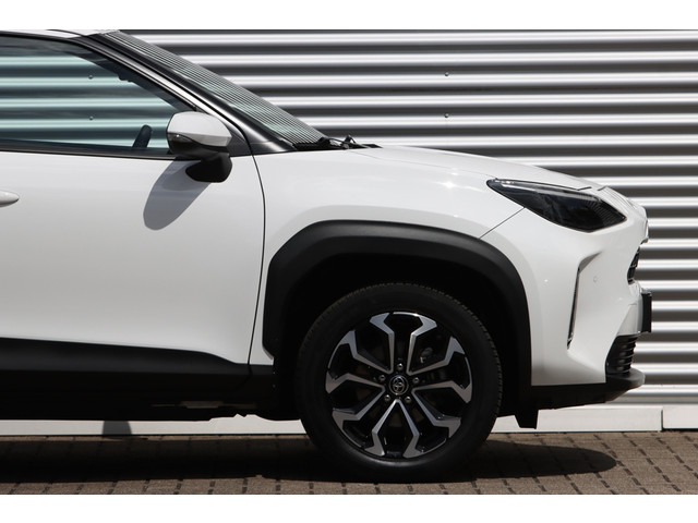 Foto 9 van Toyota Yaris Cross 1.5 Hybrid Dynamic Safety + Winter-Pakket