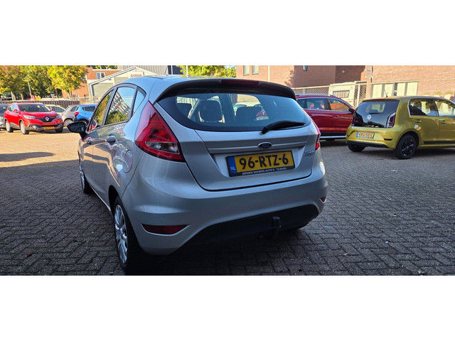 Foto 7 van Ford Fiesta 1.25 Limited