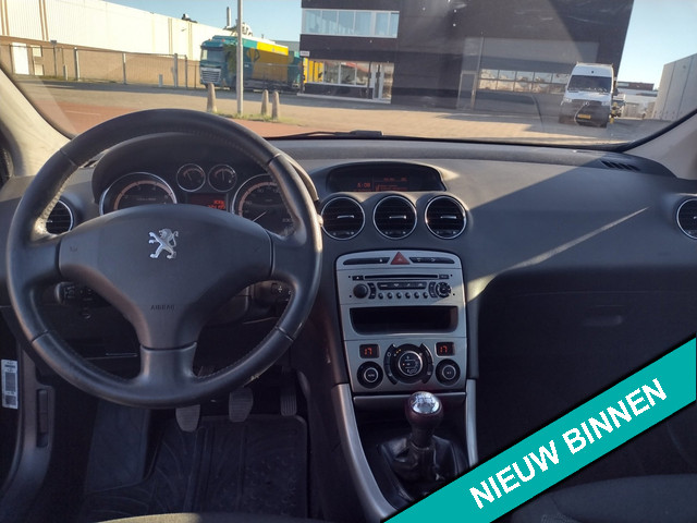 Foto 2 van Peugeot 308 SW 1.6 VTi Millesim 200 MOOIE AUTO AIRCO 5 DRS APK NIEUWEN 11-09-2027