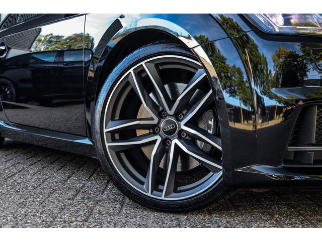 Foto 9 van Audi TT 2.0 TFSI TTS Quattro RS STOELEN B&O VIRTUAL