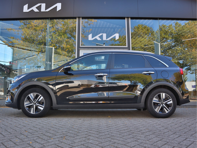 Foto 3 van Kia Niro 1.6 GDi Hybrid DynamicPlusLine | Leder | Stoel- & Stuurverwarming | Dodehoek Assistentie |