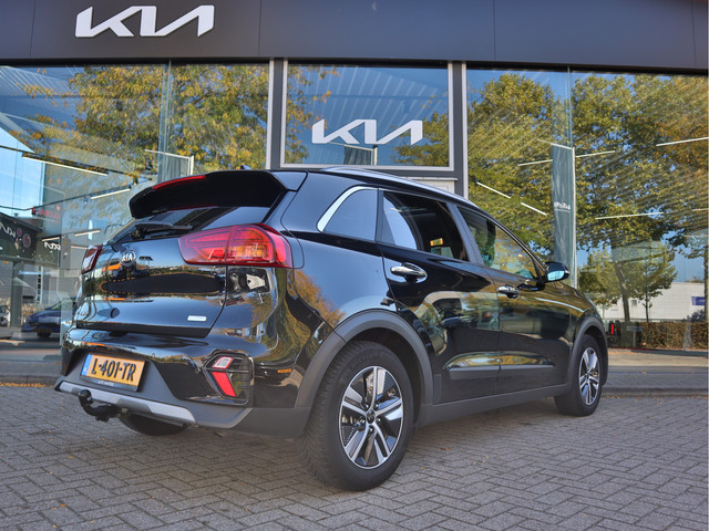 Foto 5 van Kia Niro 1.6 GDi Hybrid DynamicPlusLine | Leder | Stoel- & Stuurverwarming | Dodehoek Assistentie |