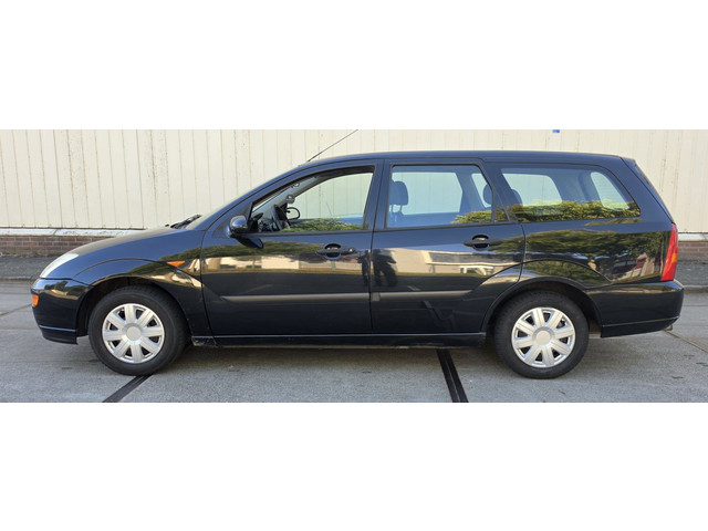 Foto 8 van Ford Focus Wagon 1.6-16V Trend