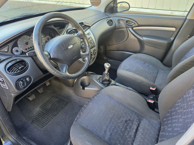 Foto 9 van Ford Focus Wagon 1.6-16V Trend