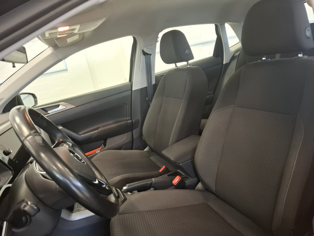 Foto 2 van Volkswagen Polo 1.0 TSI Comfortline 1e Eigenaar Trekhaak Navigatie Mooi!