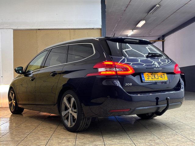 Foto 4 van Peugeot 308 SW 1.2 e-THP Première/2DE EIG/ VOL OPTIES /TOP AUTO