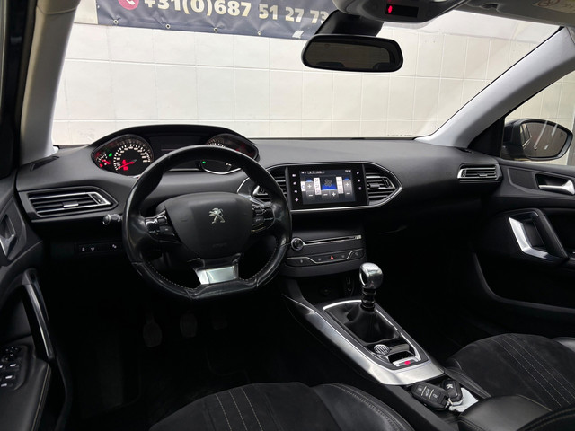Foto 10 van Peugeot 308 SW 1.2 e-THP Première/2DE EIG/ VOL OPTIES /TOP AUTO