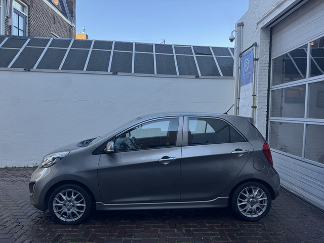 Foto 2 van Kia Picanto 1.0 CVVT ISG Design Edition LEDverl./Airco/5Drs/PDC/LMvelgen/Mistlampen