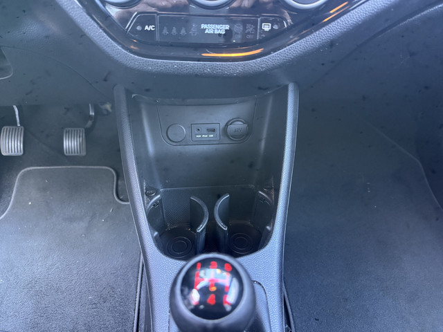 Foto 7 van Kia Picanto 1.0 CVVT ISG Design Edition LEDverl./Airco/5Drs/PDC/LMvelgen/Mistlampen