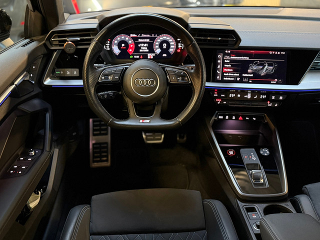 Foto 10 van Audi A3 Sportback 2.0 TFSI S3 quattro |PANORAMADAK|MATRIXLED|310PK|DEALER ONDERHOUDEN|SFEERVERLICHTI